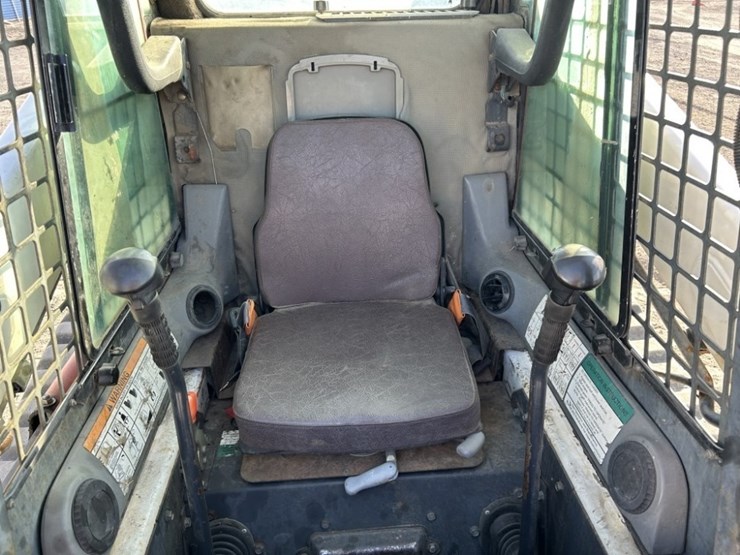 bobcat-t190-image-25