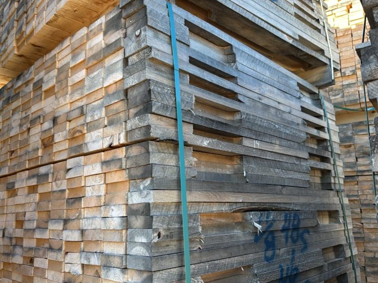 #114-•-cut-pallet-lumber-image-6