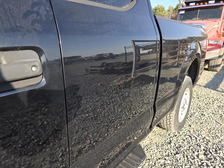2017-ford-f150-image-19