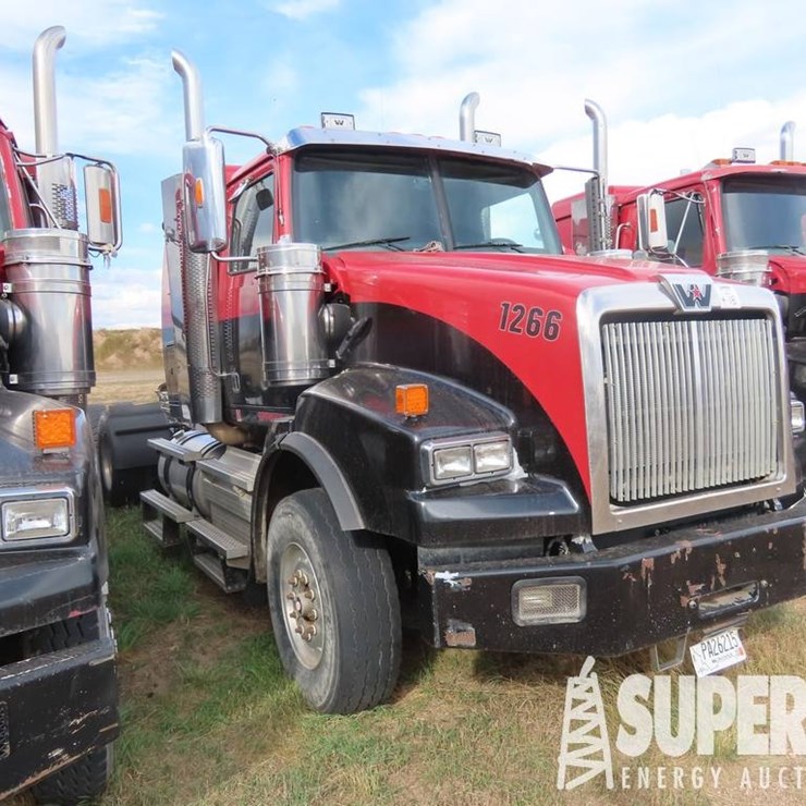 2014 WESTERN STAR 4900