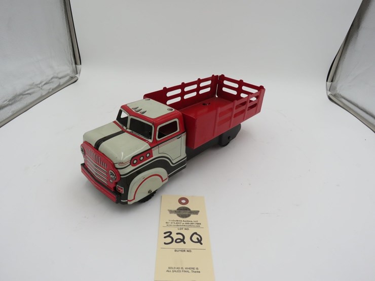 marx-pressed-steel-stake-bed-truck-image-1