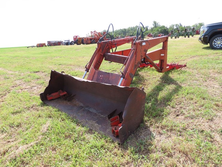 case-model-70-loader-image-2