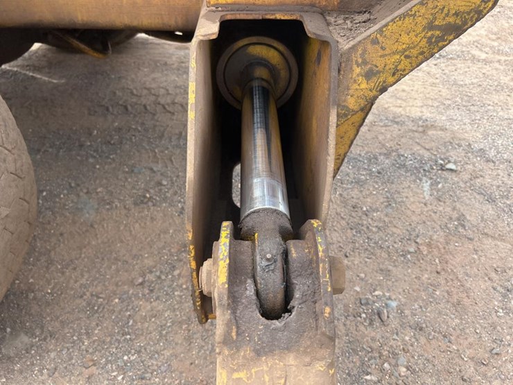#1800-•-galion-2-stage-crane-truck-image-31