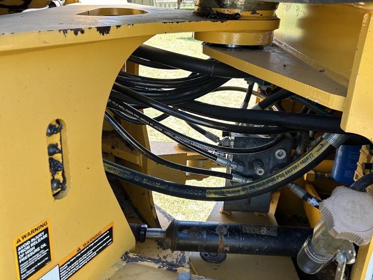 deere-544k-image-15