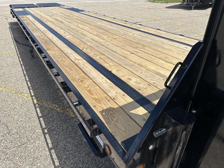 #1795-•-unused-2025-big-tex-14gn-gooseneck-trailer-image-21