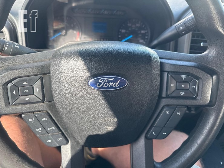 2017-ford-f350-xl-image-27