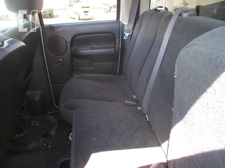 2004-dodge-ram-2500-image-7
