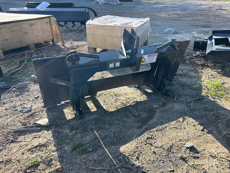 #39-•-skid-steer-to-3pt-quick-hitch-image-1