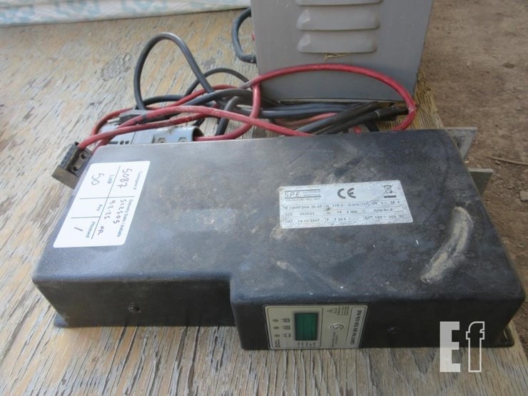 ez-go-textron-total-charge-batter-charger-image-6