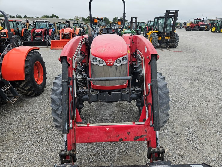massey-ferguson-4609-image-4