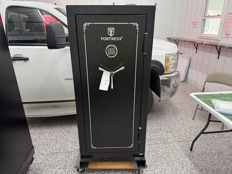 fortress-gun-safe-image-1