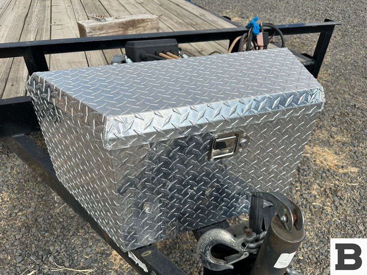 2013-c&b-quality-trailer-works-ct18-6ta-flatbed-trailer-image-18