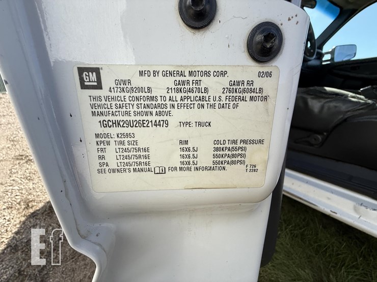 2006-chevrolet-2500hd-image-19