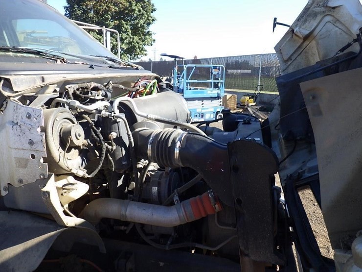 2007-ford-f650-image-16