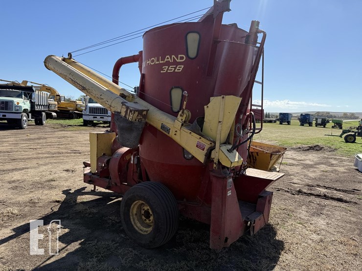 new-holland-358-image-8
