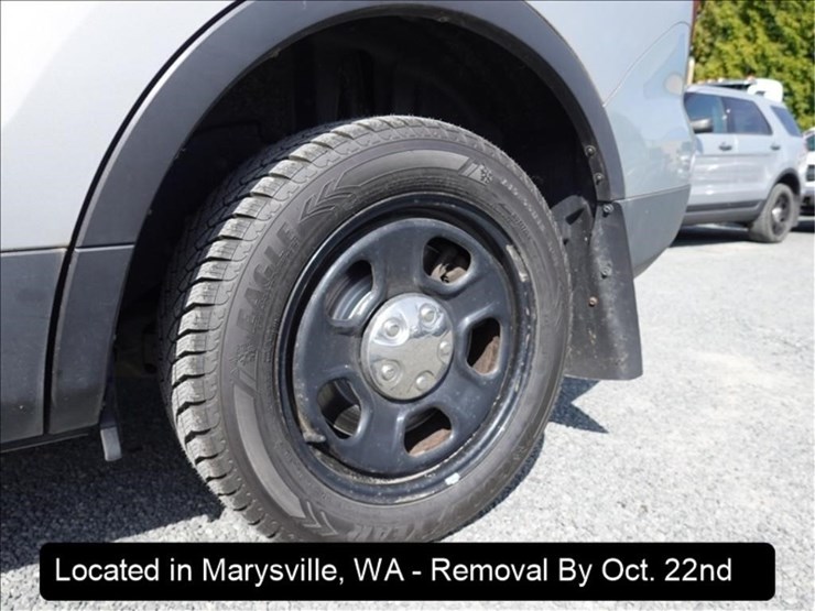 2014-ford-explorer-image-17