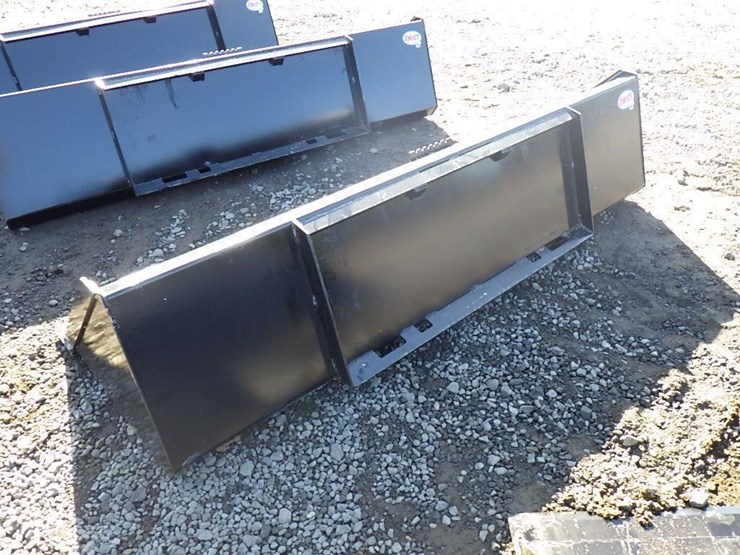 swict-skid-steer-bucket-84"-image-2