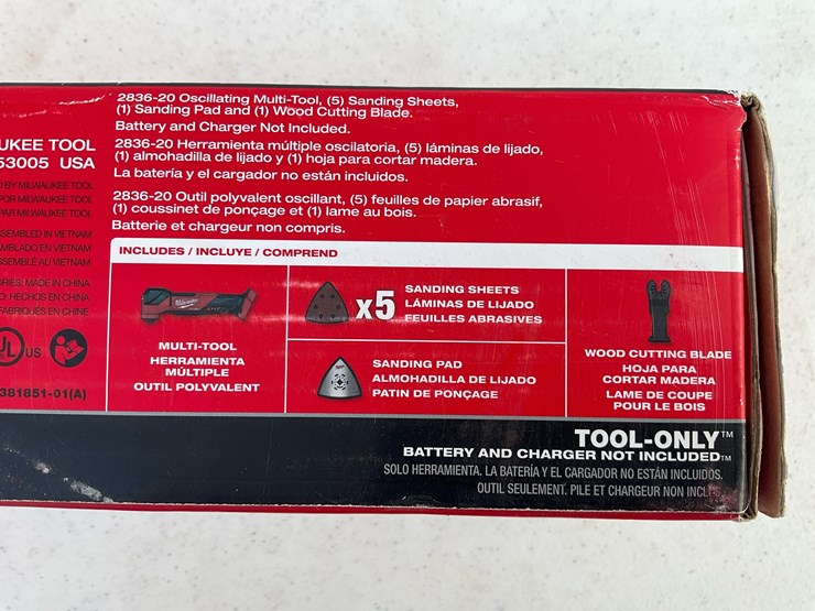 #1555-•-milwaukee-m18-oscillating-multi-tool-image-2