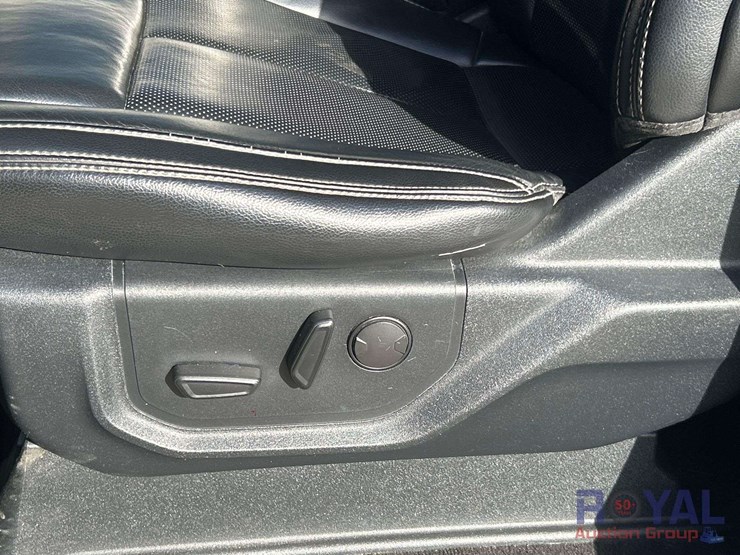 2019-ford-f150-image-19