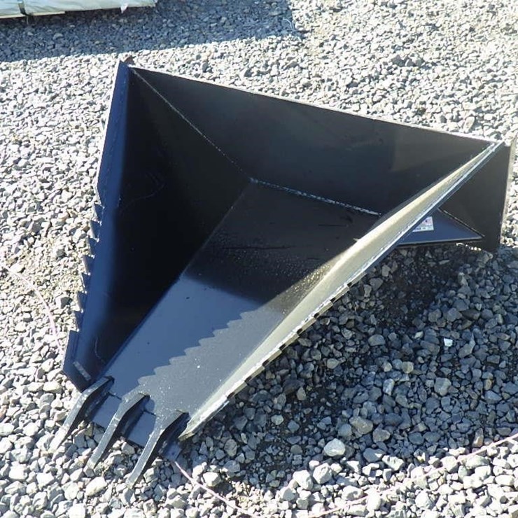 Skid Steer Stump Bucket
