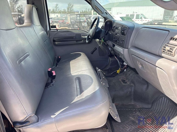 2006-ford-f250-image-27