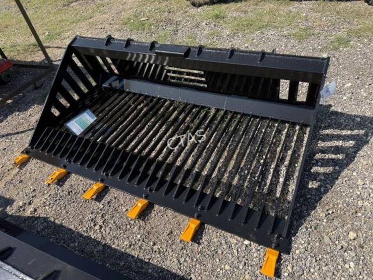 #126-•-skid-steer-rock-bucket---66"-image-1
