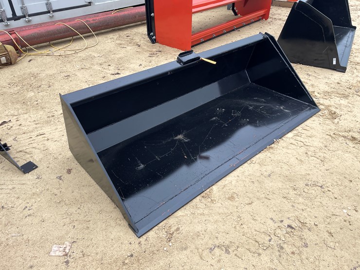 #2009-•-new-kc-78"-skid-steer-bucket-image-3