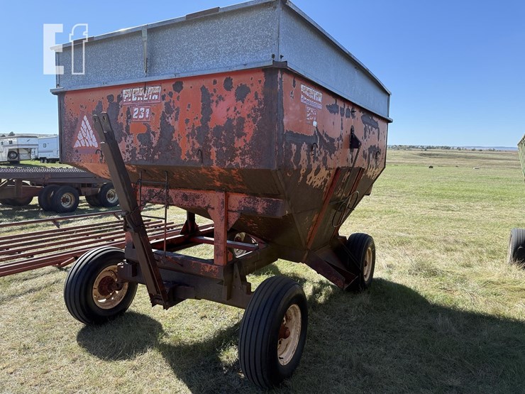 ficklin-gravity-wagon-152-image-8