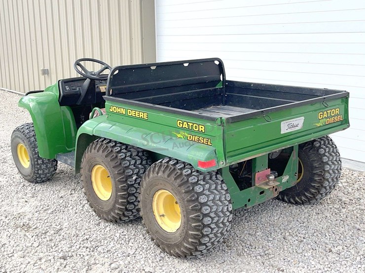 john-deere-gator-image-7