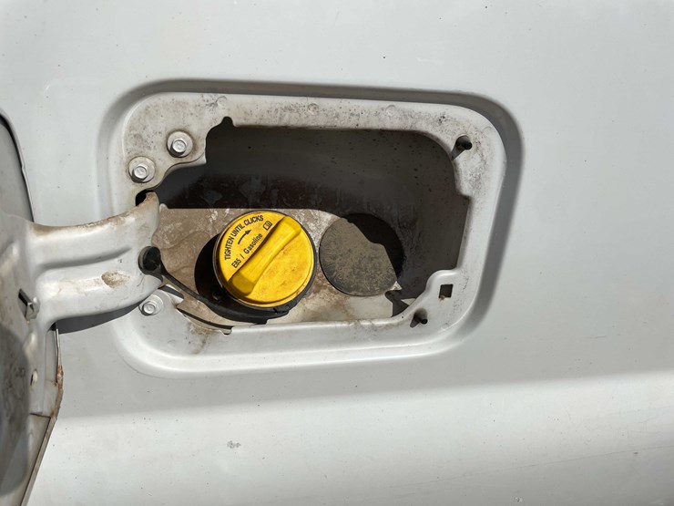 2011-ford-f250-xl-image-86