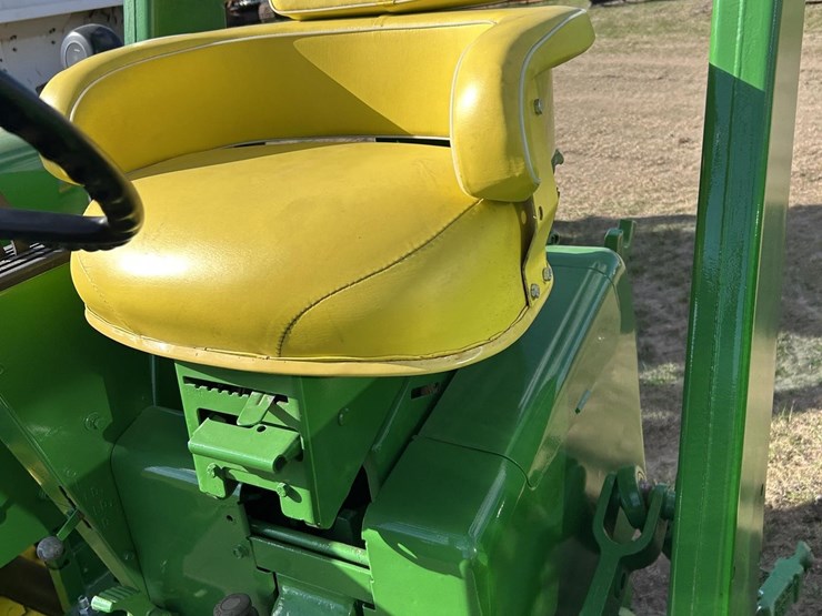 john-deere-4020-image-45