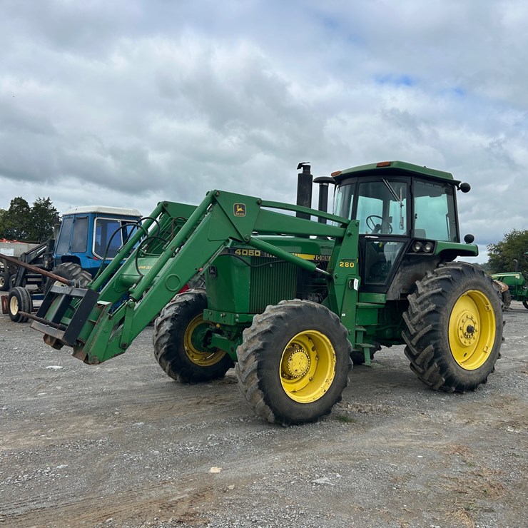 JOHN DEERE 4050
