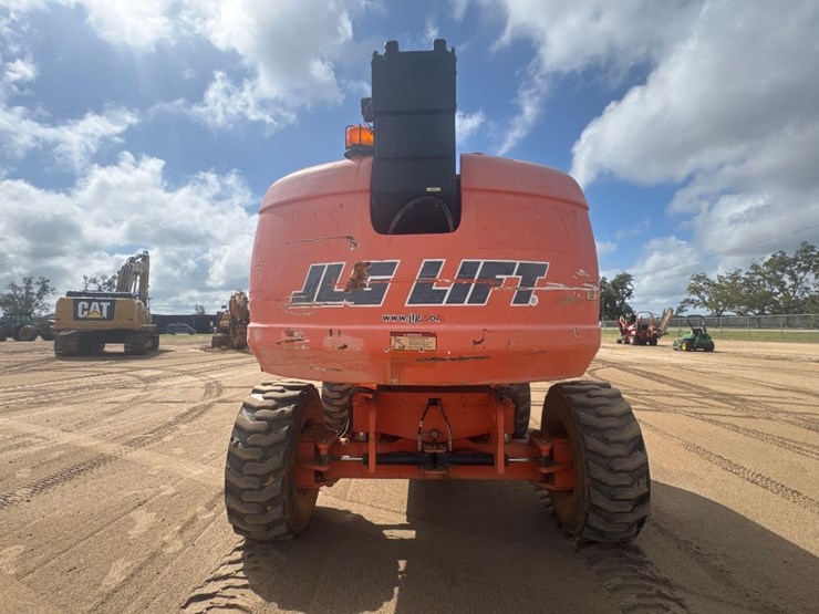 2007-jlg-600s-image-7