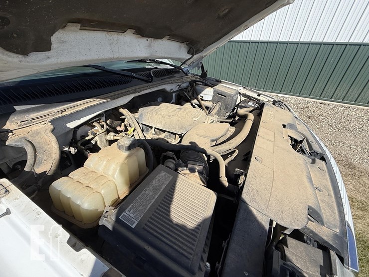 2006-chevrolet-2500hd-image-18
