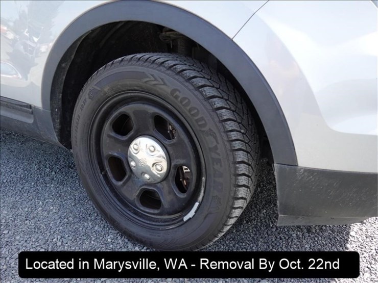 2014-ford-explorer-image-18