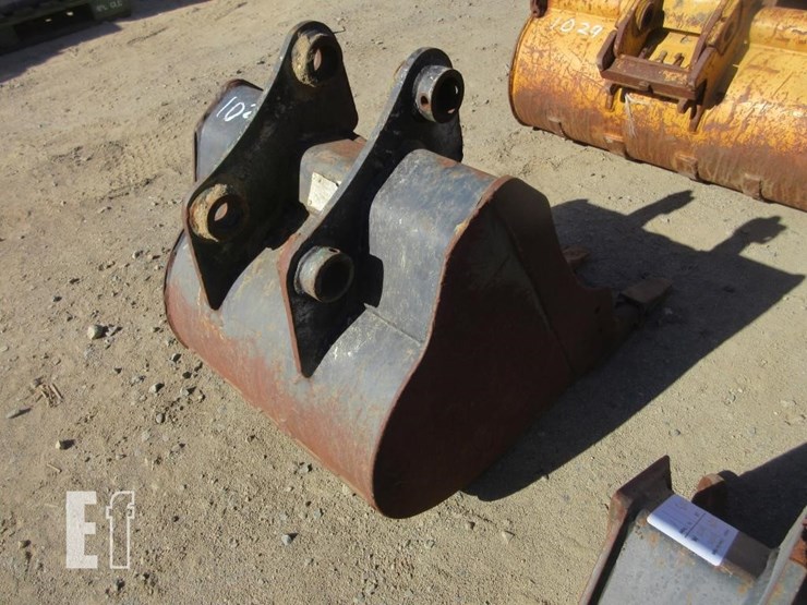 caterpillar-24-image-3