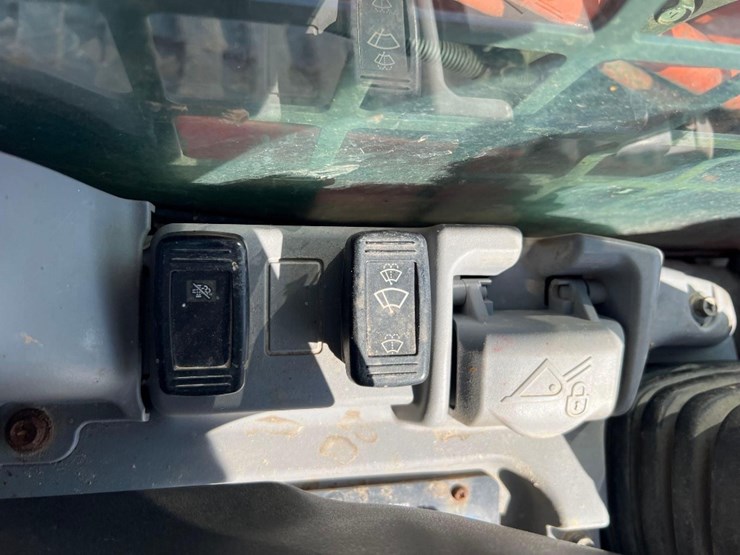 kubota-svl95-2s-image-31