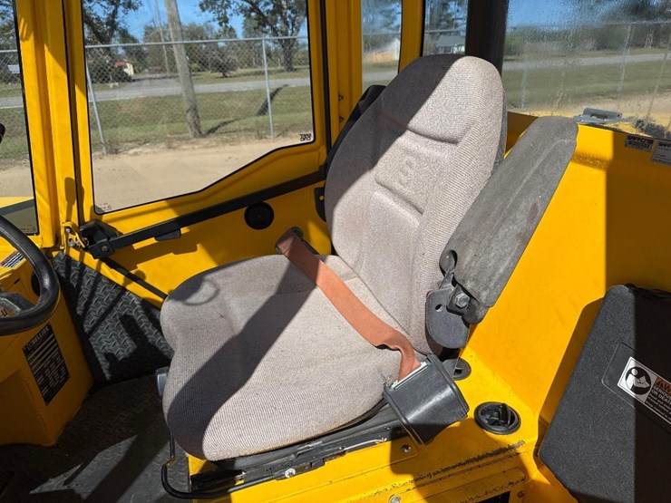 2020-sellick-s80j4e-2ps-rough-terrain-forklift-image-17