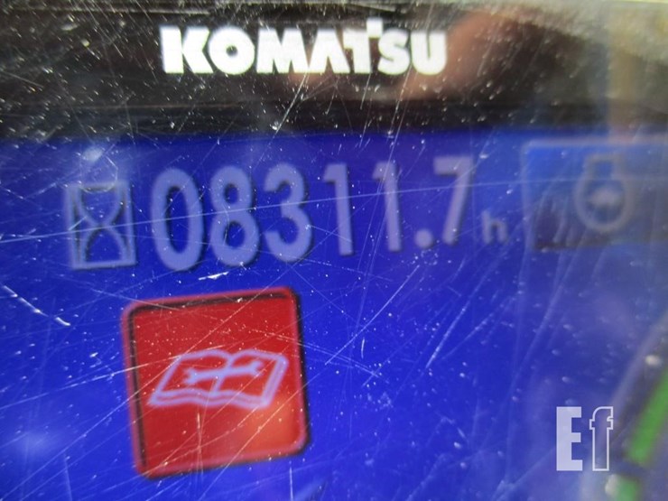 2014-komatsu-pc390-lc-10-image-26