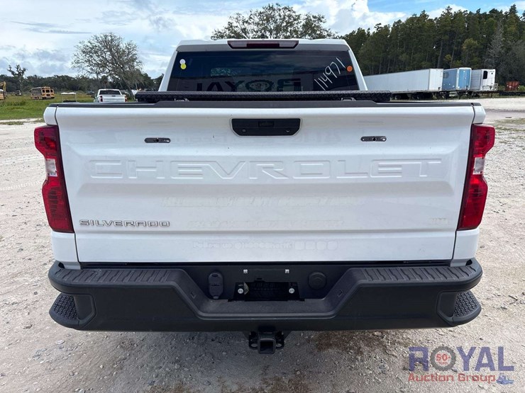2022-chevrolet-silverado-1500-image-25