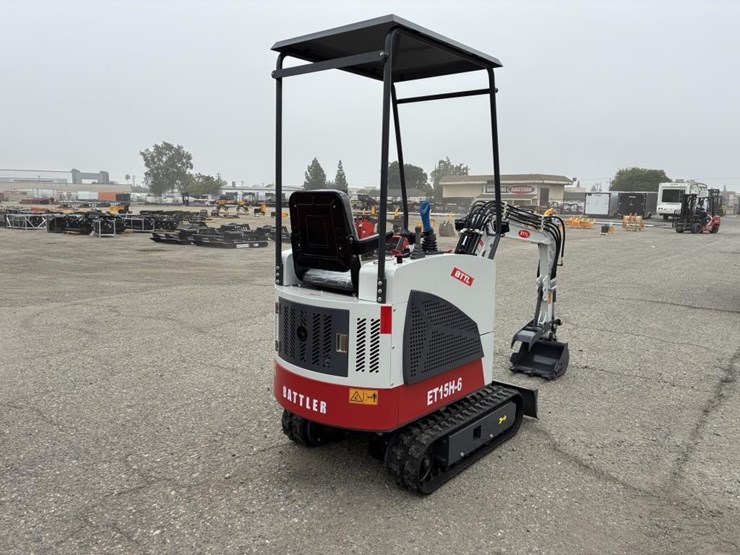 2025-bttl-et15h-6-hydraulic-excavator-image-3