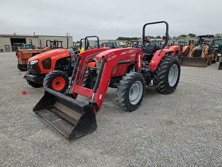 massey-ferguson-4609-image-1