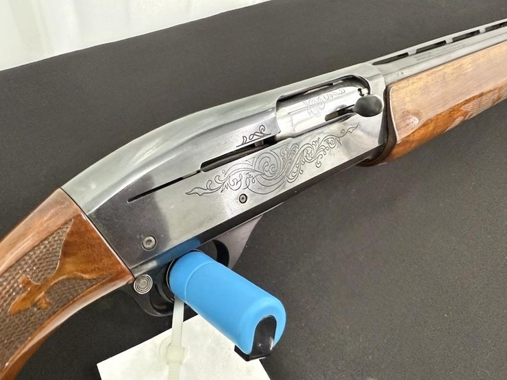 remington-1100-12-gauge-shotgun-image-2