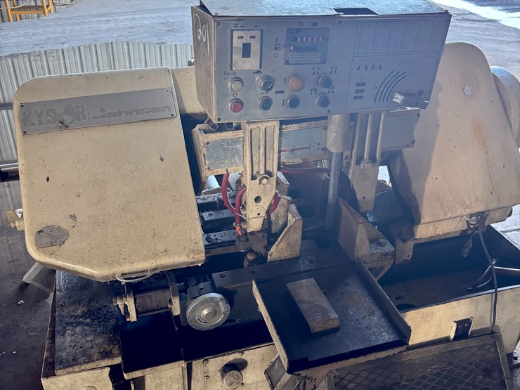 #130-•-kysor-johson-automatic-feed-band-saw-image-3