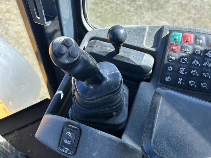 deere-544k-image-59