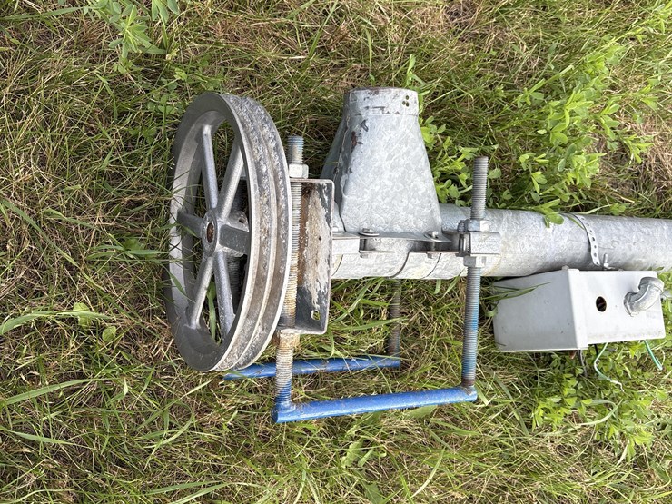 hutchinson-utility-grain-augers-image-14