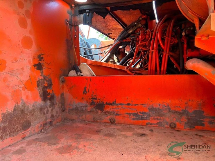 hitachi-ex200-lc-image-20
