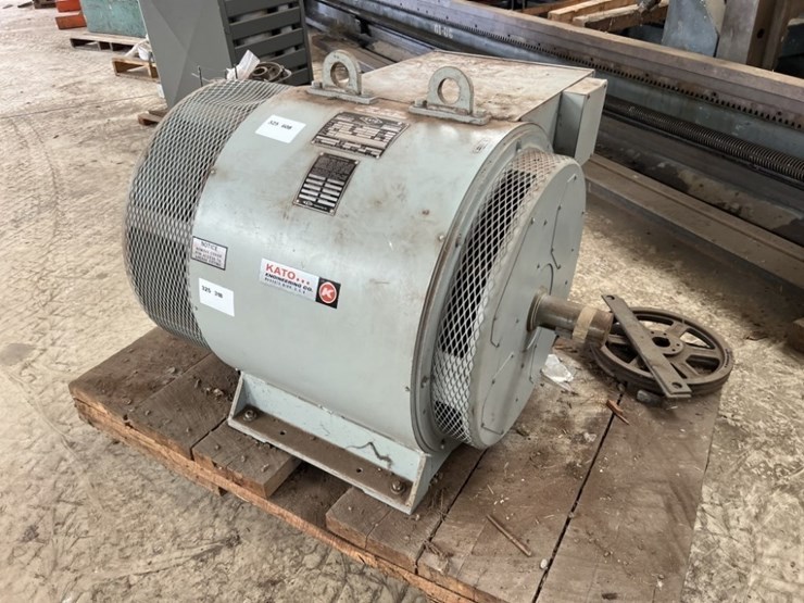 kato-200kw-ac-generator-end-image-2