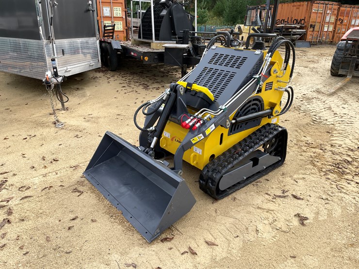 #214-•-new-landhonor-ride-on-skid-steer-loader-image-1