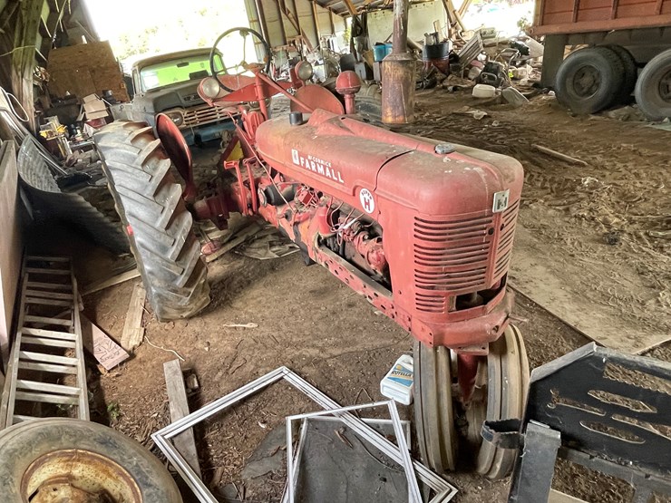 #4484-•-mccormick-super-h-tractor-image-3